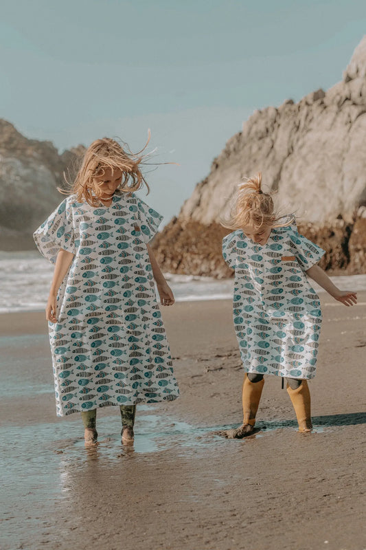Poncho de Surf Kid Peces 100% algodón